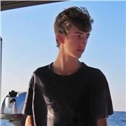 Imparto clases de todas las materias a niños y adolescentes de Primaria, ESO y Bachillerato. Soy estudiante de Ingeniería mecánica y siempre he sido buen estudiante